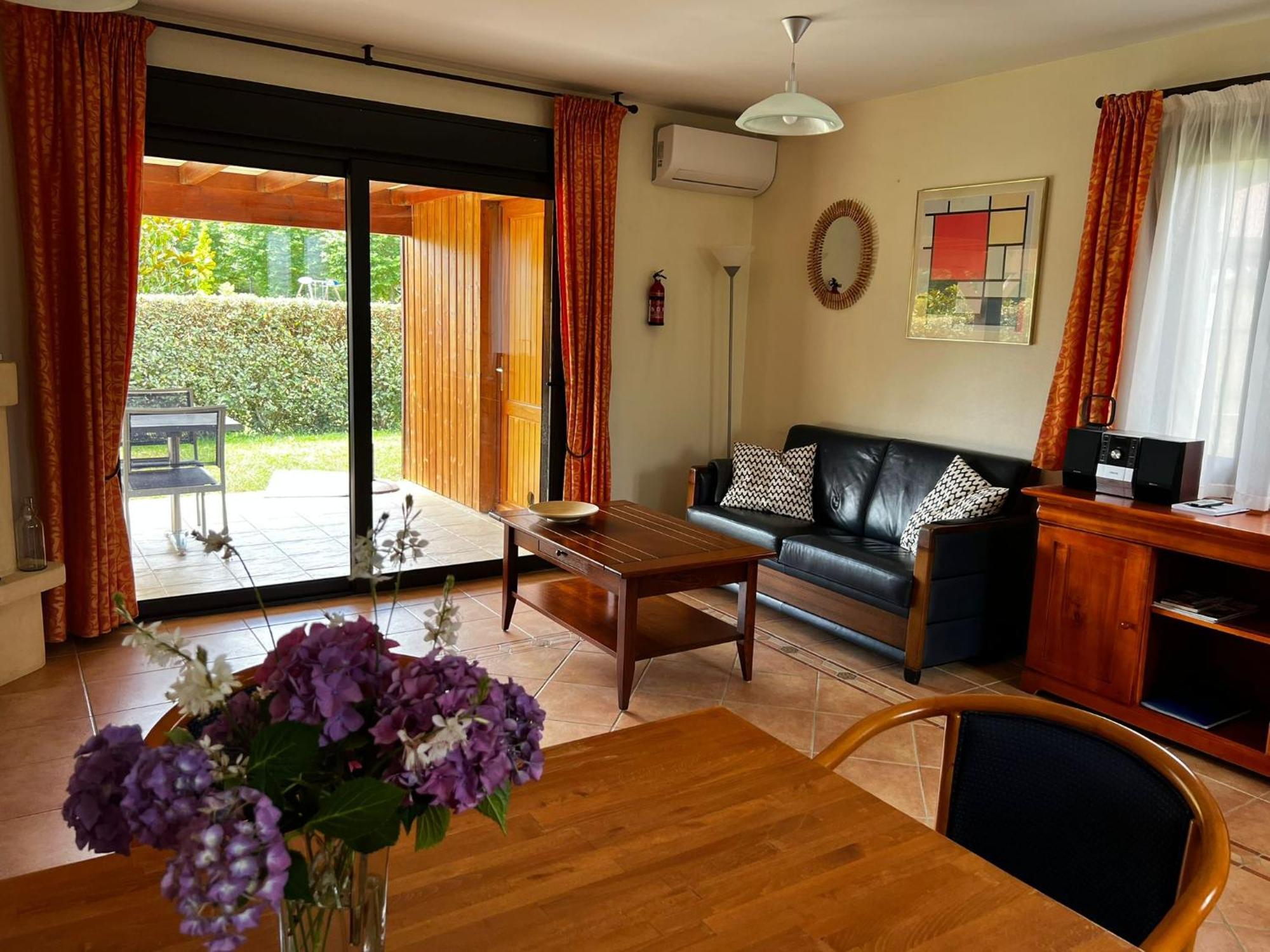 Maison Hyacinthe Of Tournesol Geniet In Luxe Appartement Castelnaud-la-Chapelle