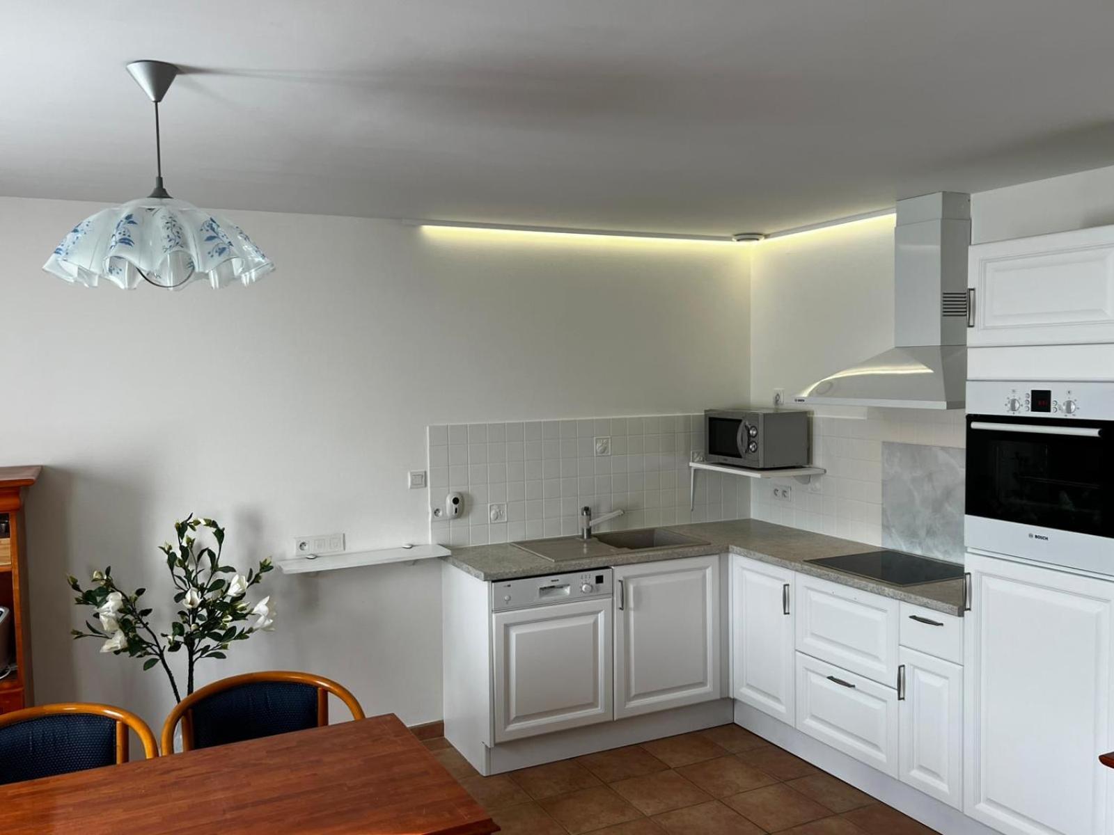 Appartement Maison Hyacinthe Of Tournesol Geniet In Luxe Castelnaud-la-Chapelle